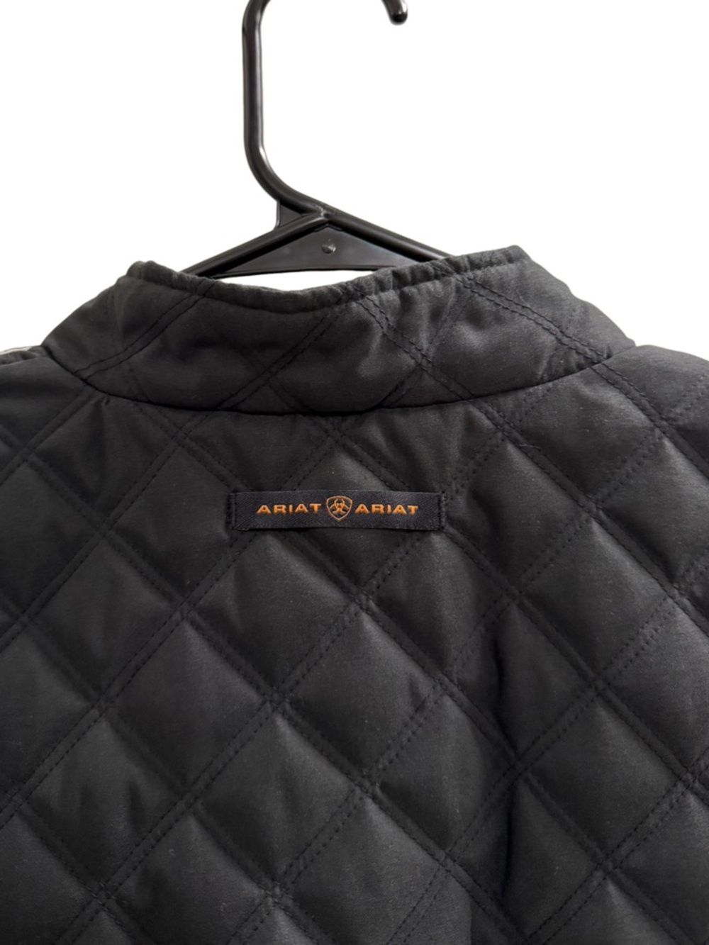 Ariat Quilted Zip Front Vest Black Size Medium - Picture 5 of 9